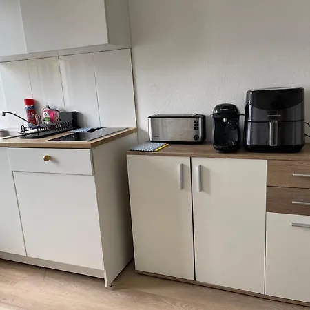 Apartment 2-bedroom Flat With Kitchen And Garden, Easy To Center And Dusseldorf Messe Duisburg