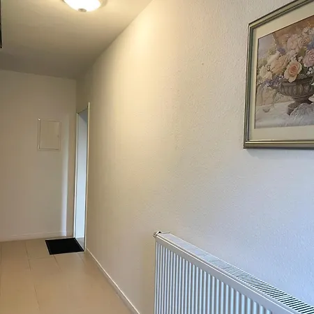 2-bedroom Flat With Kitchen And Garden, Easy To Center And Dusseldorf Messe Lejlighed